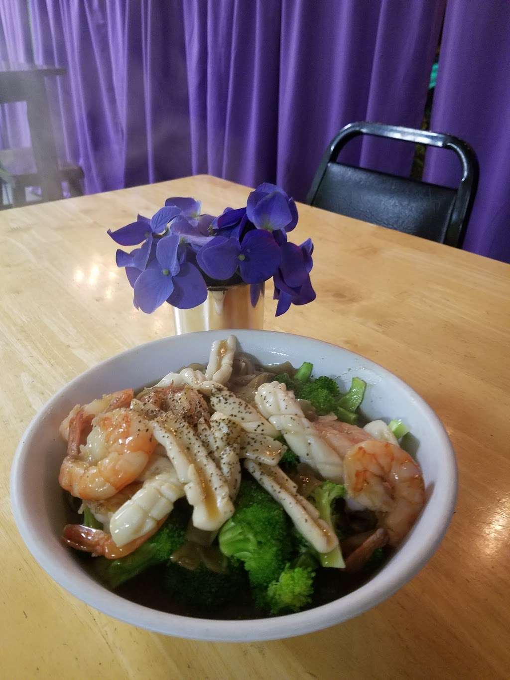 Vandas Thai Kitchen | 39470 170th St E C, Palmdale, CA 93591, USA | Phone: (661) 264-2710