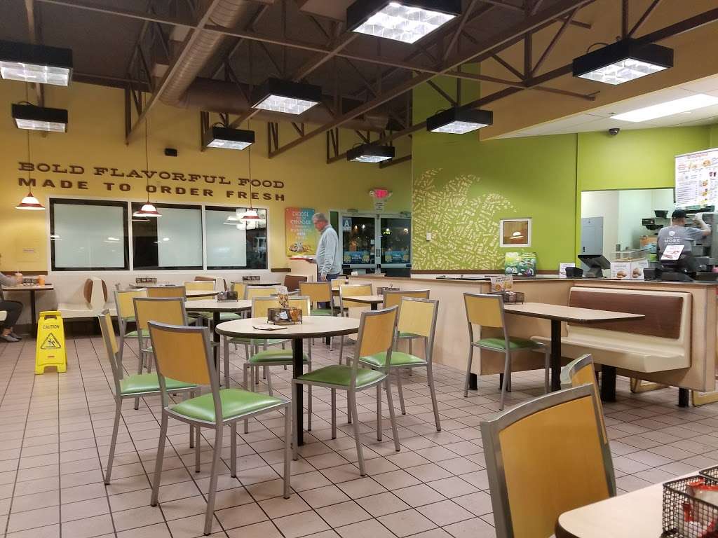 Del Taco | 645 Tucker Rd, Tehachapi, CA 93561, USA | Phone: (661) 823-9442