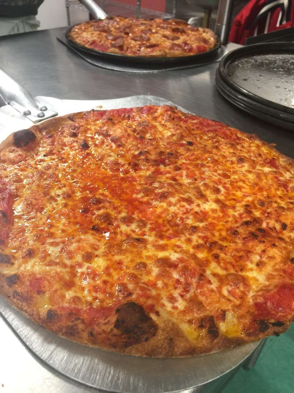 Squinnys Pizza | 11 Scobee Cir, Plymouth, MA 02360 | Phone: (716) 354-3444