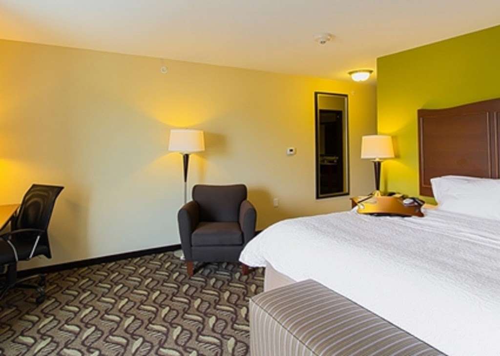 Hampton Inn - DeKalb (Near the University) | 663 S Annie Glidden Rd, DeKalb, IL 60115, USA | Phone: (815) 748-4323