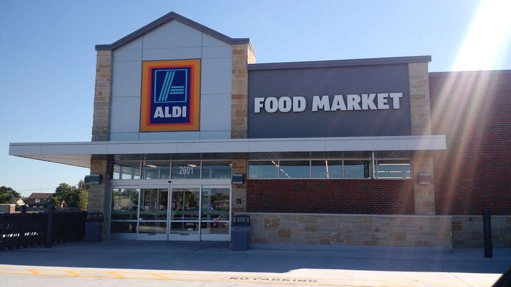 ALDI | 2601 W, Bardin Rd, Grand Prairie, TX 75052, USA | Phone: (855) 955-2534