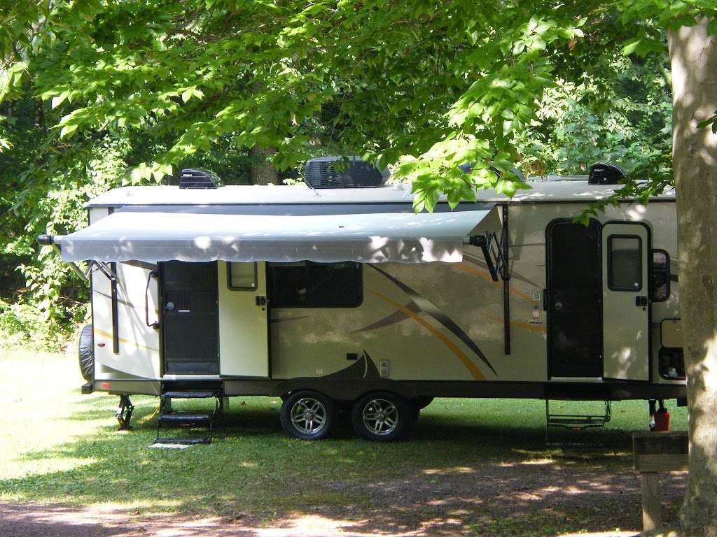 Family Camping Outlet | 1809 W High St, Pottstown, PA 19464, USA | Phone: (866) 806-3196