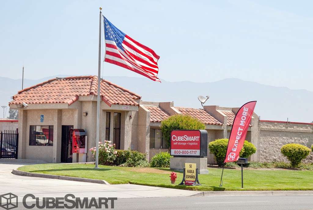 CubeSmart Self Storage | 1238 W Baseline Rd, Rialto, CA 92376, USA | Phone: (909) 873-1288