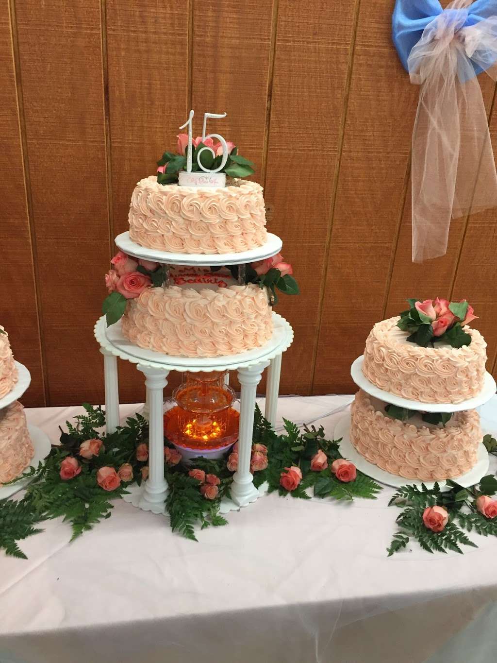 Anas Cakes & Bakery | 35 Berkshire Dr, Crystal Lake, IL 60014, USA | Phone: (847) 428-9000