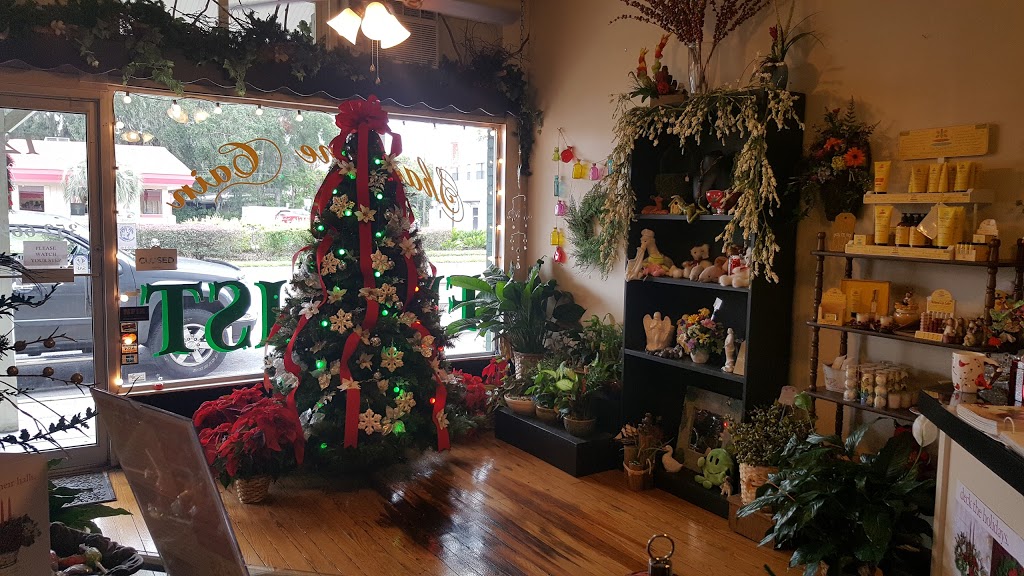 Shananne Cain Florist Inc | 123 N Central Ave, Umatilla, FL 32784, USA | Phone: (352) 669-5994