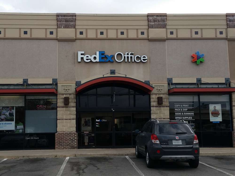 FedEx Office Print & Ship Center | 11745 Interstate Highway 10, #780, San Antonio, TX 78230, USA | Phone: (210) 694-2679