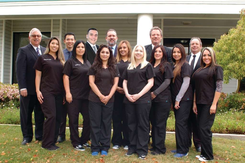 Sunnymead Ranch Dental Center | 2884, 23569 Sunnymead Ranch Pkwy # A, Moreno Valley, CA 92557, USA | Phone: (951) 242-8282