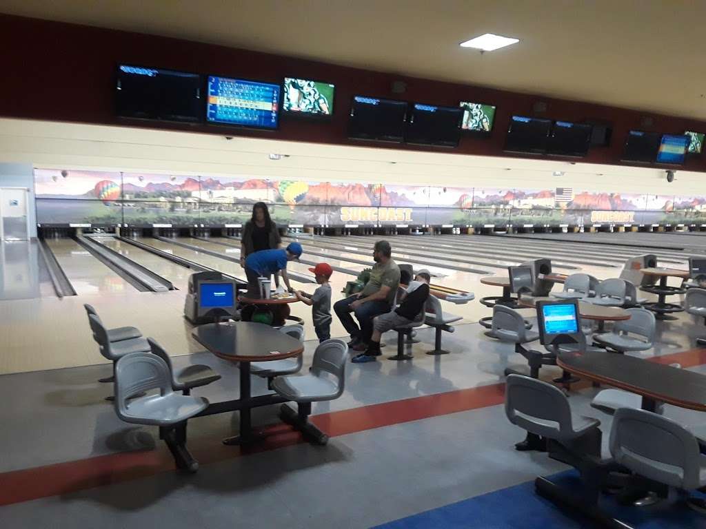 Suncoast Bowling Center | 9090 Alta Dr, Las Vegas, NV 89145, USA | Phone: (702) 636-7400