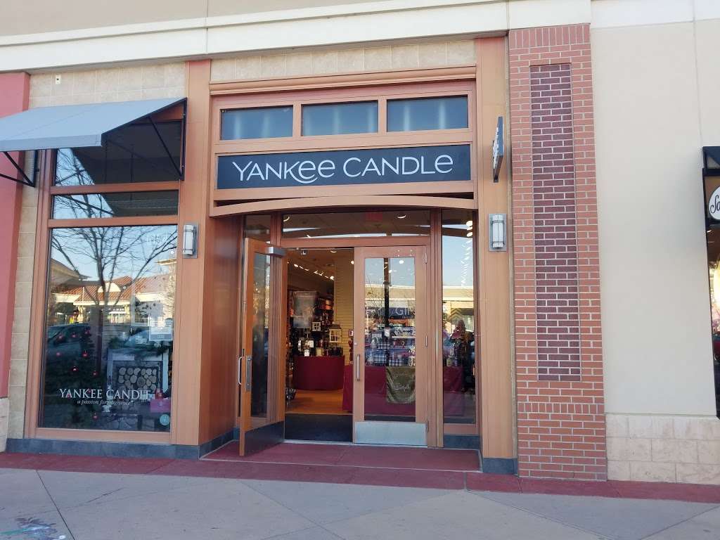 Yankee Candle | 5865 Sky Pond Dr, Loveland, CO 80538, USA | Phone: (970) 669-0887