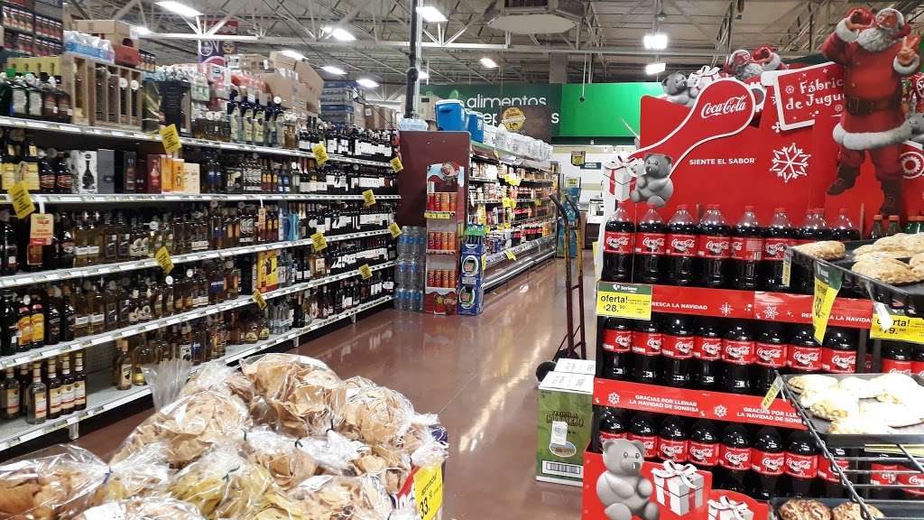Soriana Hiper Los Pinos - supermarket  | Photo 7 of 10 | Address: Blvd. Diaz Ordaz 17151, Jardines de La Mesa, Presa Rodriguez, 22680 Tijuana, B.C., Mexico