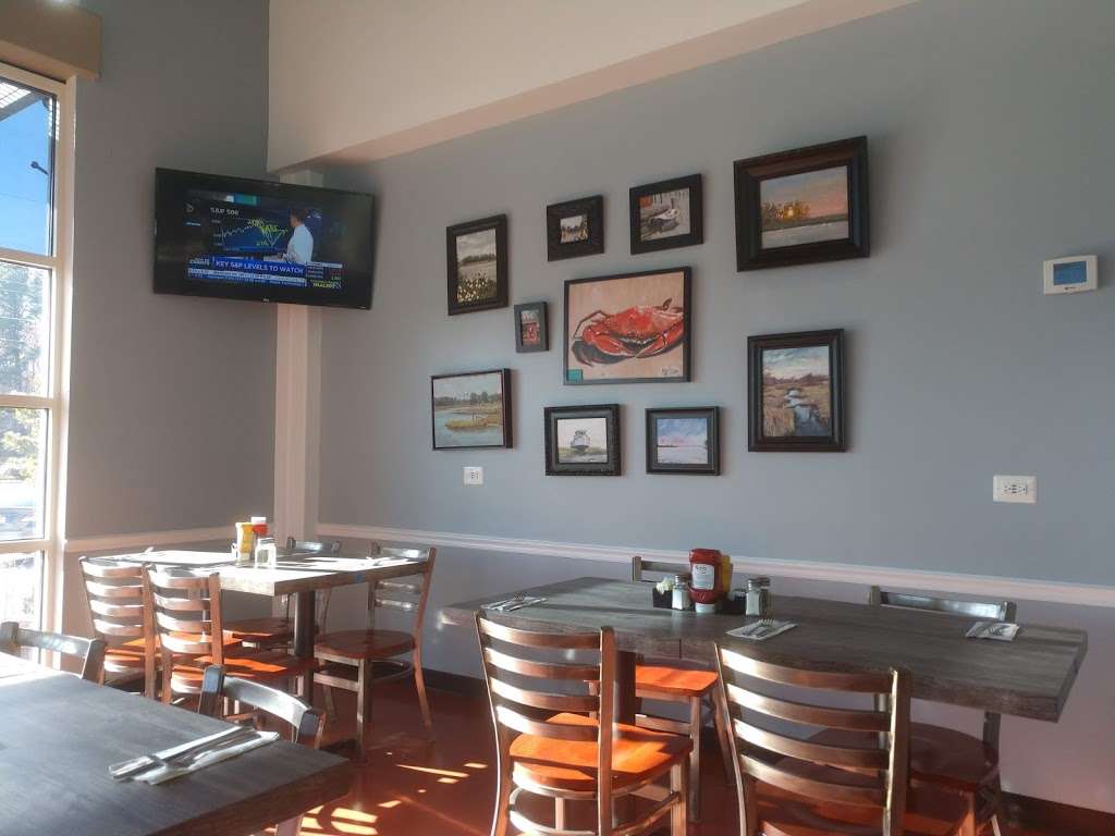 Headwaters Seafood & Grille | 28510 Marlboro Ave Unit C, Easton, MD 21601, United States | Phone: (410) 443-0471