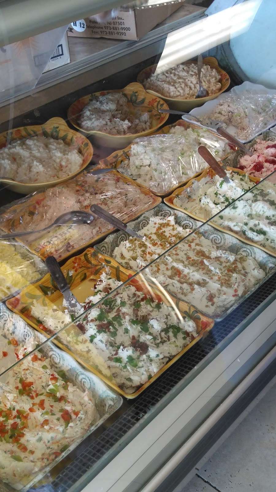 Hot Bagels & Deli | 308 Wootton St #4, Boonton, NJ 07005, USA | Phone: (973) 299-0699