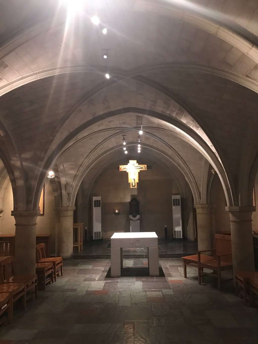 Copley Crypt Chapel | Copley Hall, Washington, DC 20007, USA | Phone: (202) 687-0100