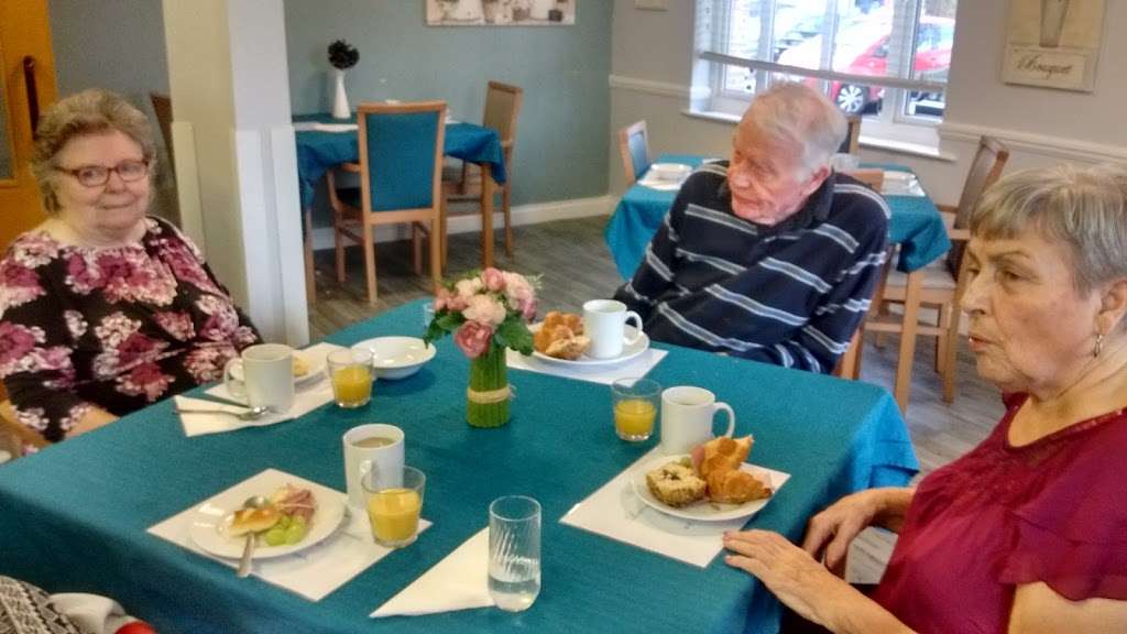 Belmont View-Quantum Care Home | Belmont View/Hailey La, Hoddesdon, Hertford SG13 7NY, UK | Phone: 01992 450304