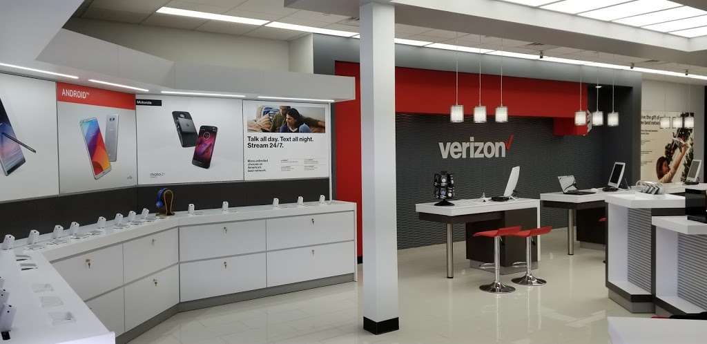 Verizon Authorized Retailer, AMG Wireless | 13513 University Blvd Suite #400, Sugar Land, TX 77479, USA | Phone: (281) 207-6116