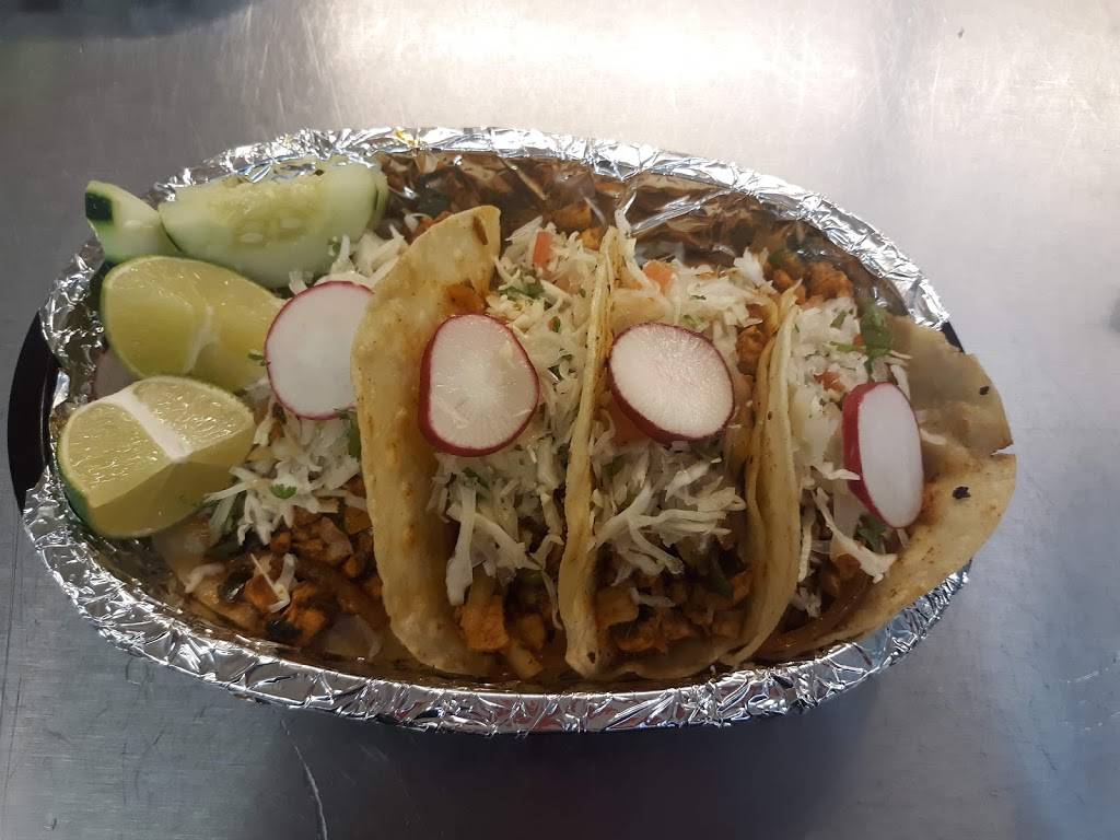 Tacos el jarocho Mexican grill | 2344 Randleman Rd, Greensboro, NC 27406, USA | Phone: (336) 268-1240