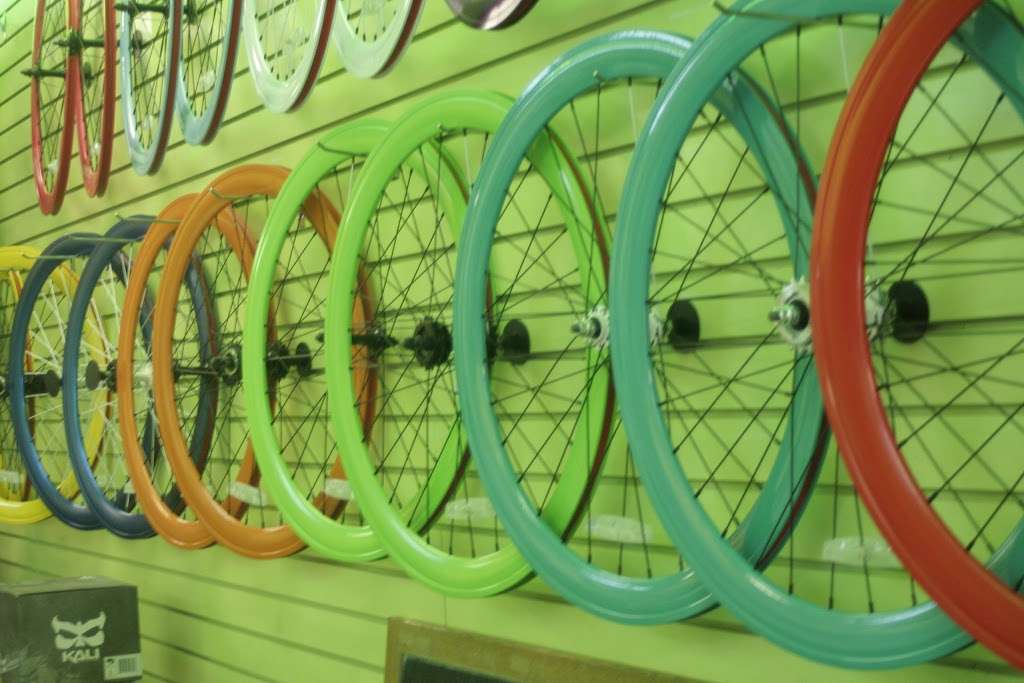 Wheel of Time Bikes & Boards | 1721 W 18th St, Chicago, IL 60608, USA | Phone: (312) 824-9956