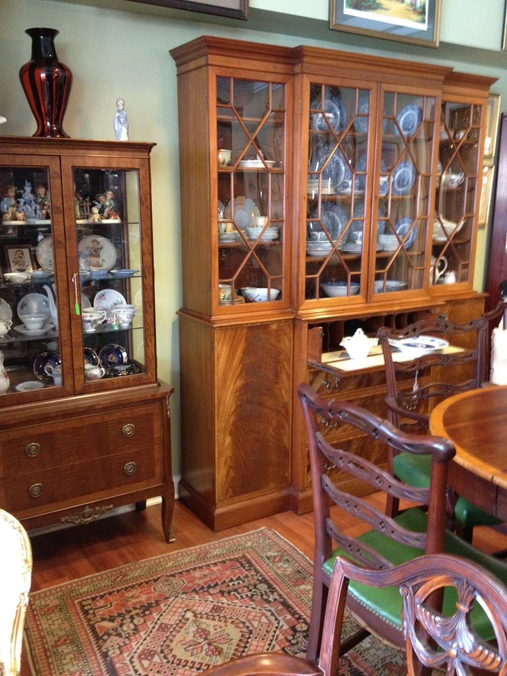 Drs Antiques | 6 Main St, Medway, MA 02053, USA | Phone: (508) 533-4900