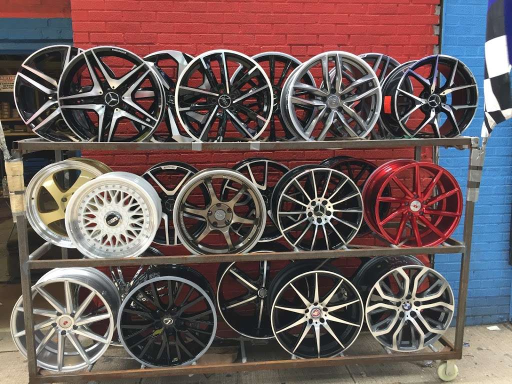 Liberty muffler and tire shop inc in 8717 liberty av Queens, Ozone