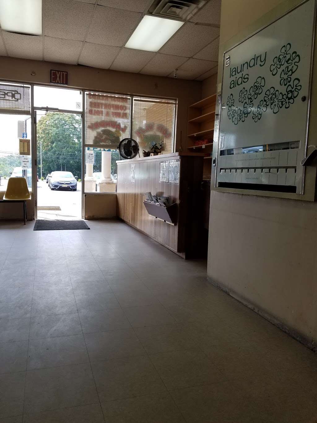 Joon Golden Laundromat | 1091 River Ave # 9, Lakewood, NJ 08701, USA | Phone: (732) 363-4554