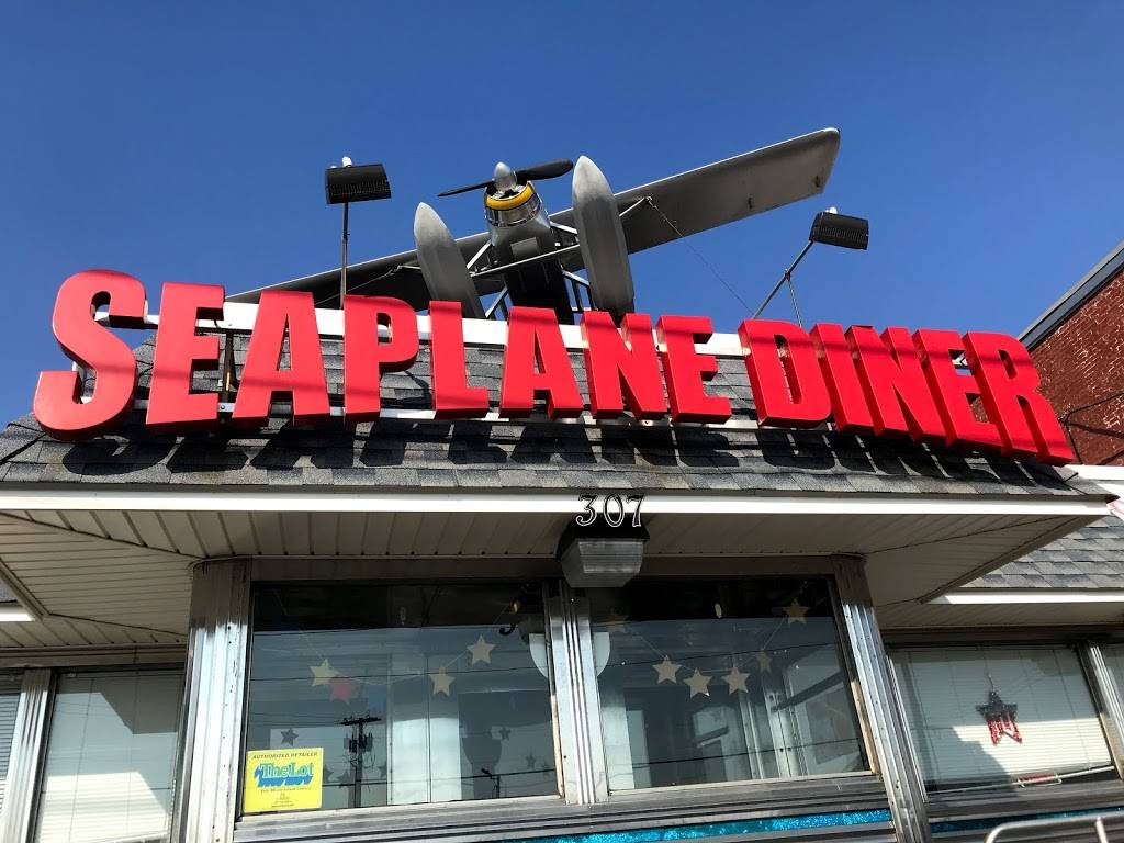 Seaplane Diner | 307 Allens Ave, Providence, RI 02905, USA | Phone: (401) 941-9547