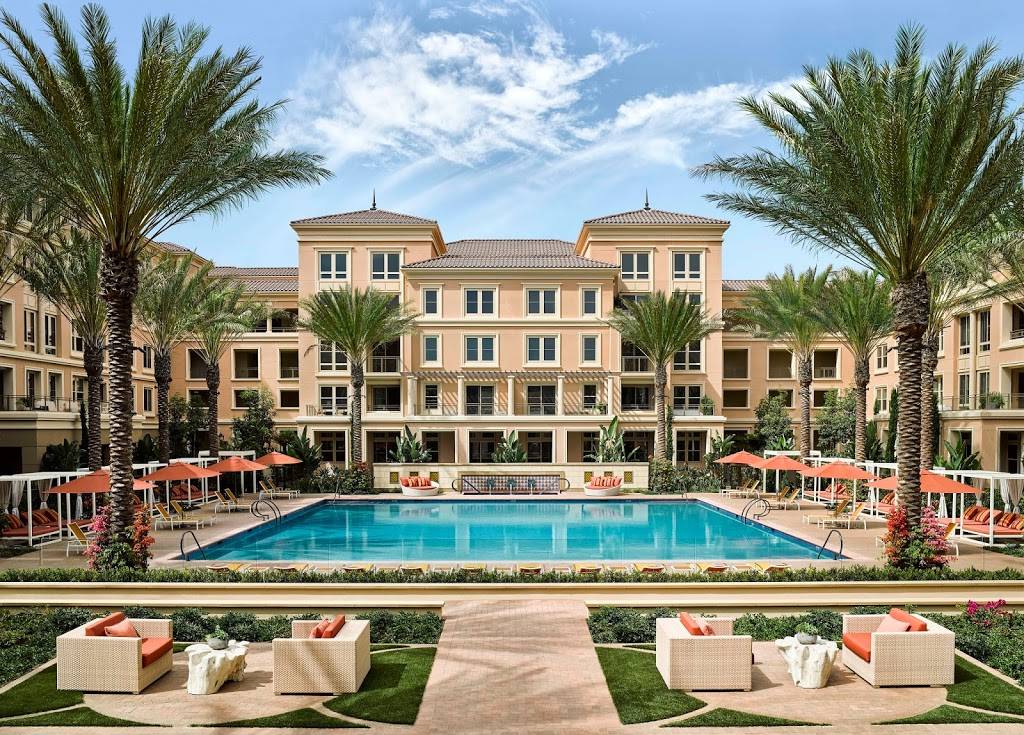 Villas Fashion Island Apartment Homes | 1000 San Joaquin Plaza, Newport Beach, CA 92660, USA | Phone: (866) 486-8848