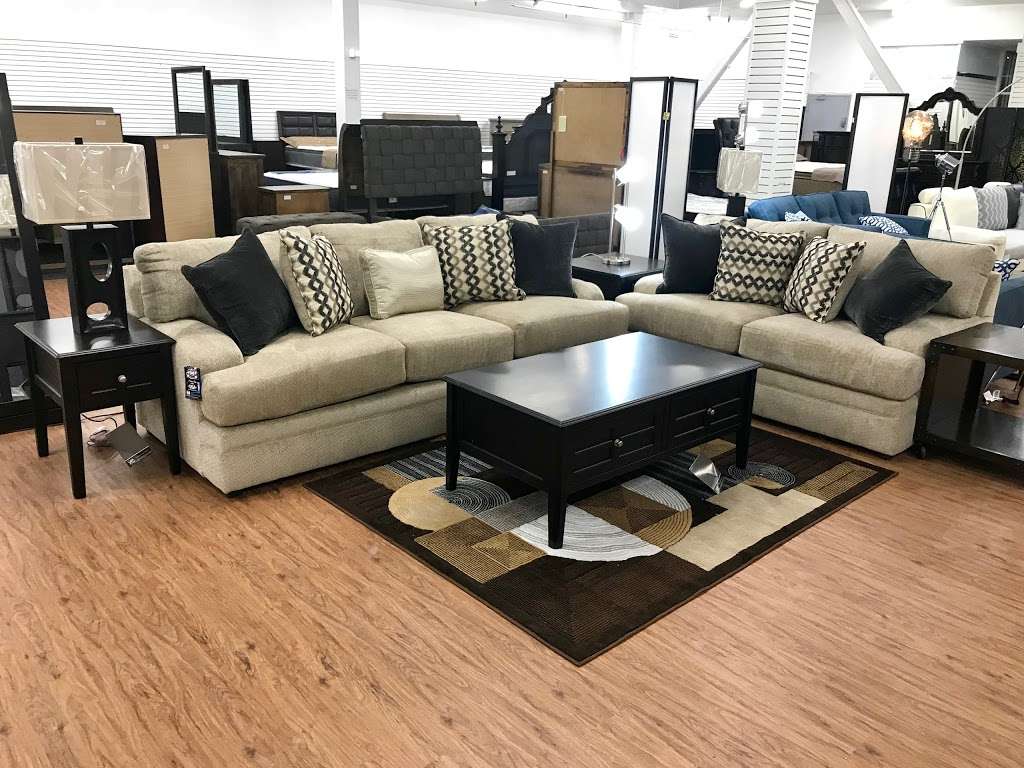 Furniture & Mattress Warehouse | 655 Broadway, Chula Vista, CA 91910, USA | Phone: (619) 585-1777