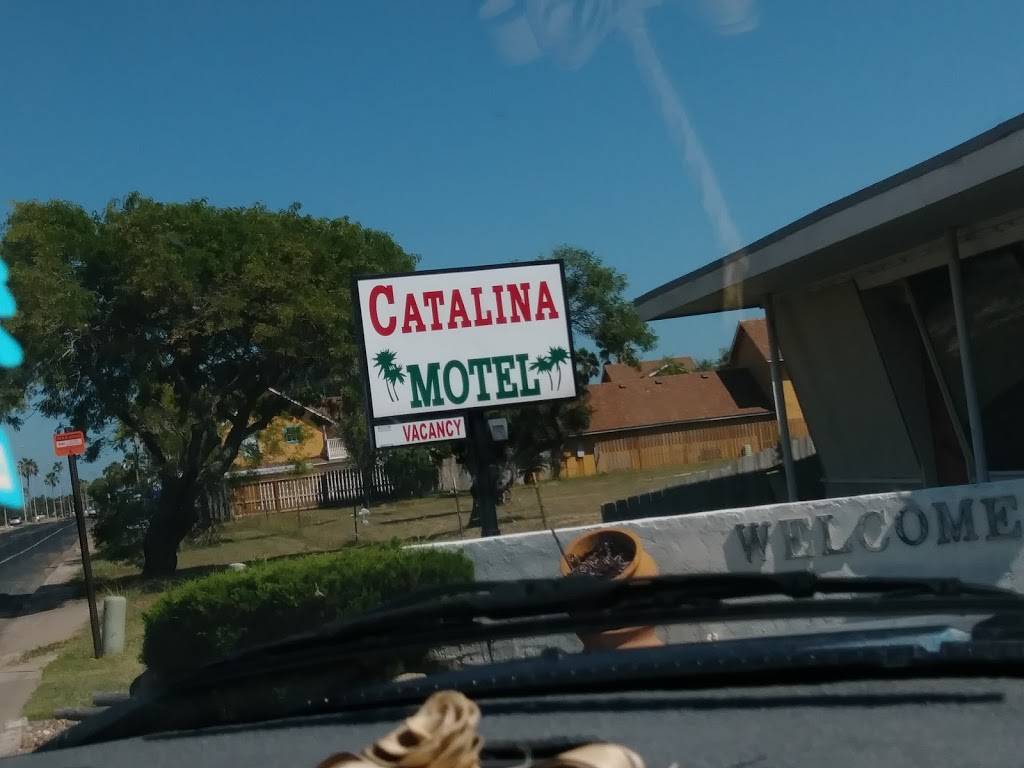 Catalina Motel Corpus Christi, Texas | 4333 Ocean Dr, Corpus Christi, TX 78412 | Phone: (361) 855-7331