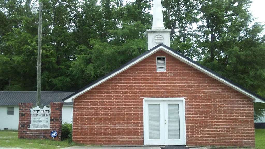 Tiny Grove Church | 71 State Rd S-13-512, Pageland, SC 29728, USA | Phone: (843) 672-5238