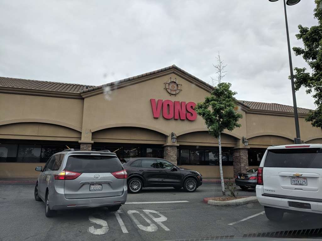 Vons | 26518 Bouquet Canyon Rd, Saugus, CA 91350, USA | Phone: (661) 296-0031