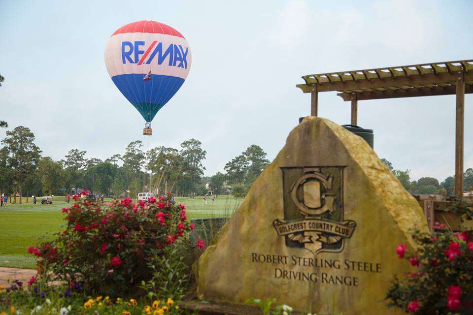 Vaughn Lindsey, RE/MAX American Dream | 2101 Hwy 35 Bypass N, Suite 101A, Alvin, TX 77511, USA | Phone: (281) 610-8353