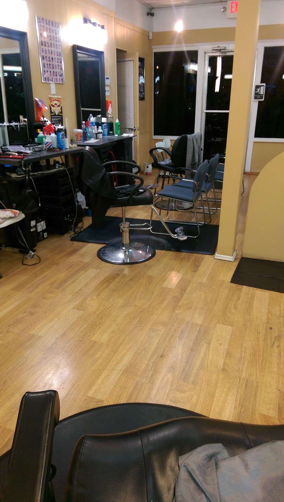 CC-Anthonys Barber Shop | 709 E Orange St, Lancaster, PA 17602, USA | Phone: (717) 447-9354