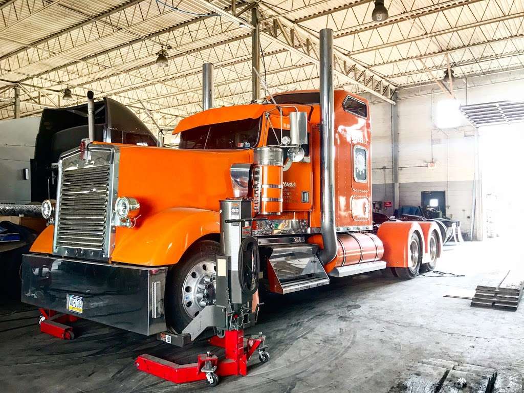 Highway Diesel Truck Services | 1020 Belmont St, Easton, PA 18042, USA | Phone: (917) 325-6755