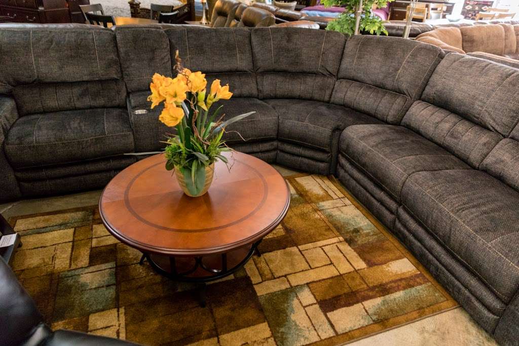 Landeros Furniture Outlet | 631 E Florence Ave, Los Angeles, CA 90001, USA | Phone: (323) 778-9241