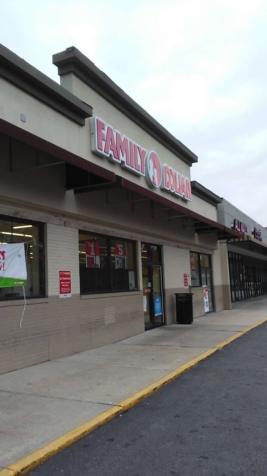 Family Dollar | 1415 E Cold Spring Ln, Baltimore, MD 21239, USA | Phone: (443) 552-7997