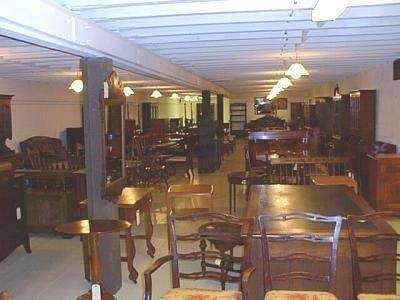 McLimans Furniture Warehouse | 940 W Cypress St, Kennett Square, PA 19348, USA | Phone: (610) 444-3876