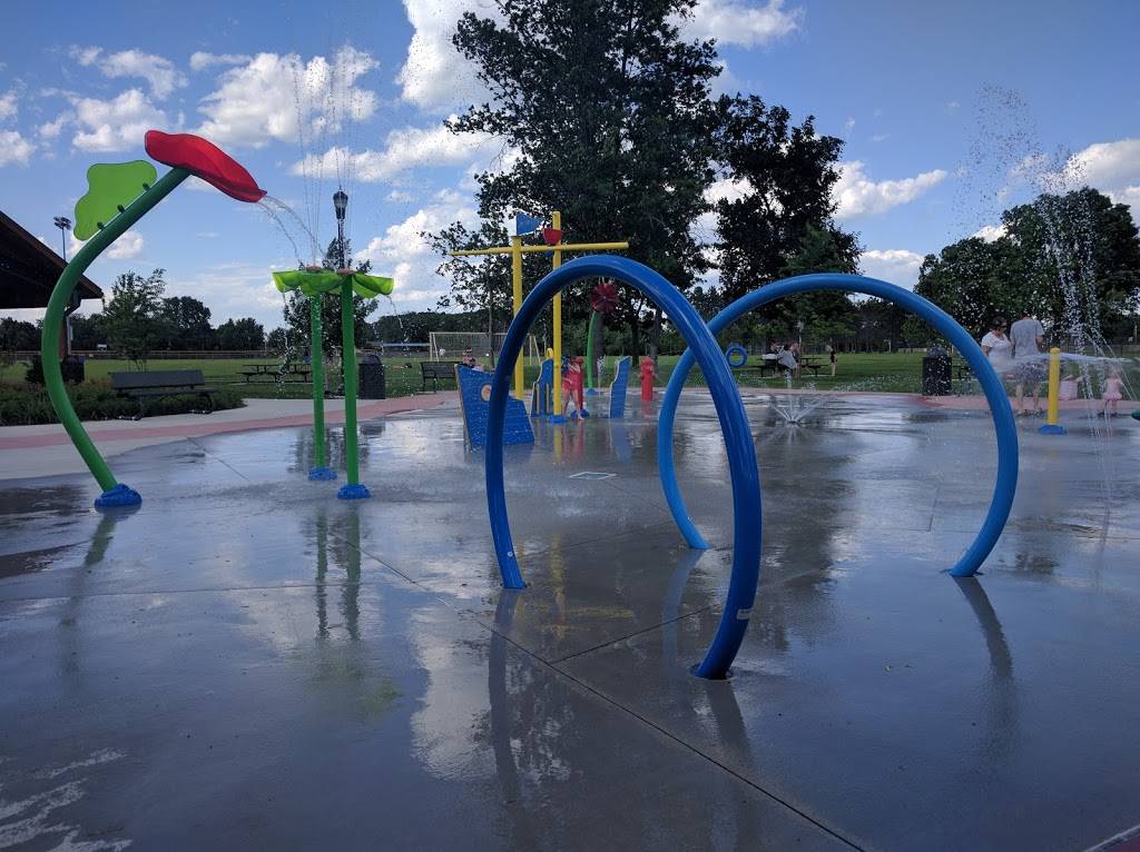 Andrews Park Splash Pad | 7200 117th Ave N, Champlin, MN 55316 | Phone: (763) 421-2820