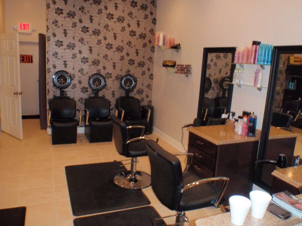 Wild Roots Hair Salon | 620 Inman Ave, Colonia, NJ 07067, USA | Phone: (732) 943-7821