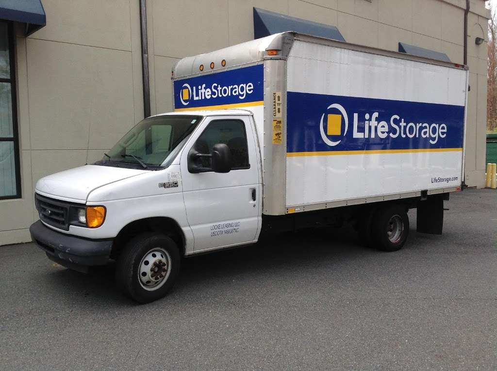 Life Storage | 7209 Wallace Ln, Charlotte, NC 28212, USA | Phone: (704) 270-8545