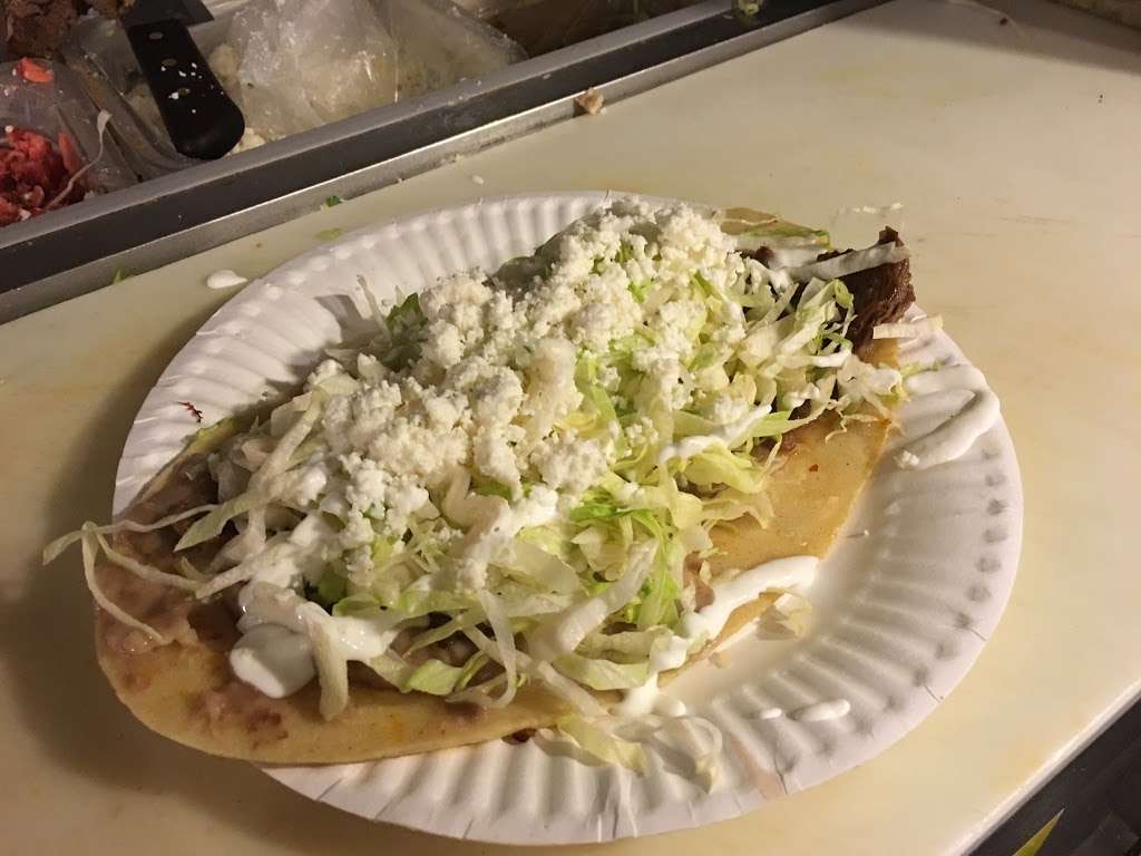 Tacos Como En El D.f. Taco Truck | 2431 W Washington Blvd, Los Angeles, CA 90018, USA | Phone: (310) 948-4714