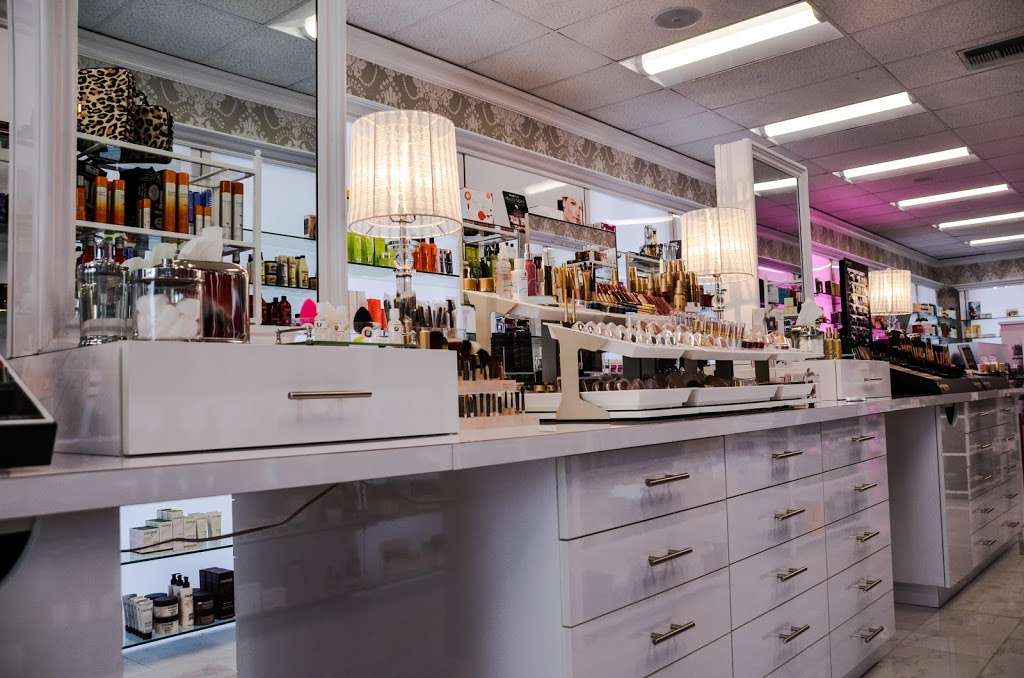 Planet Beauty Newport Beach-Bluffs | 1340 Bison Ave, Newport Beach, CA 92660, USA | Phone: (949) 719-7788