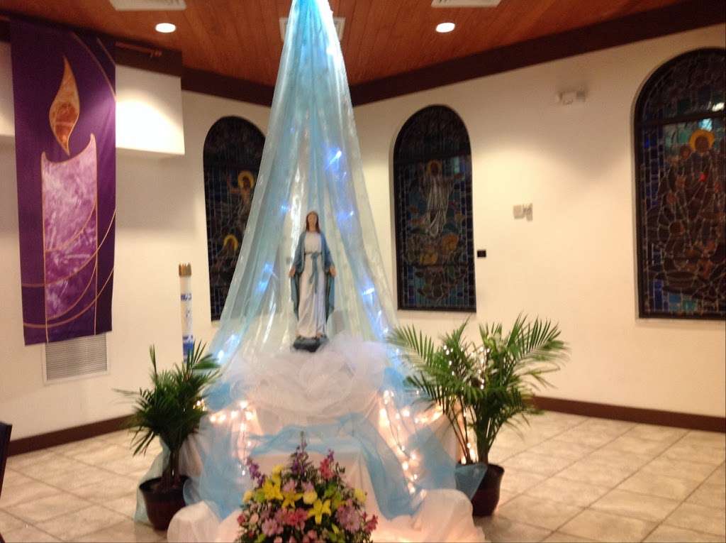 St Ann Catholic Church | 1311 Robinson Dr, Haines City, FL 33845, USA | Phone: (863) 422-4370