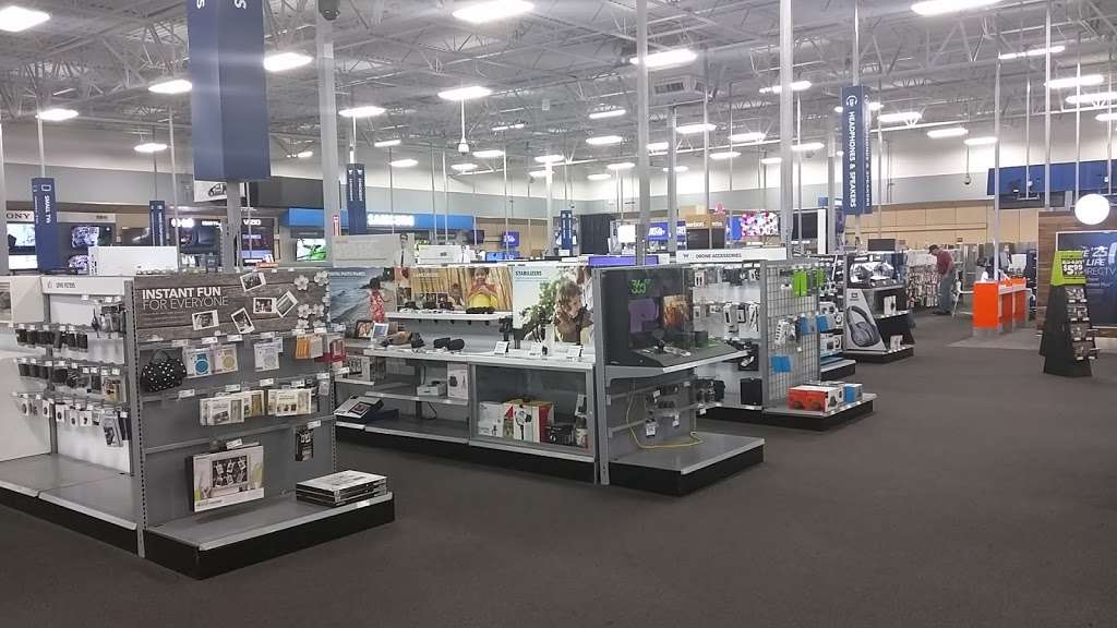 Best Buy | 19110 East 39th St S, Independence, MO 64057, USA | Phone: (816) 795-9162