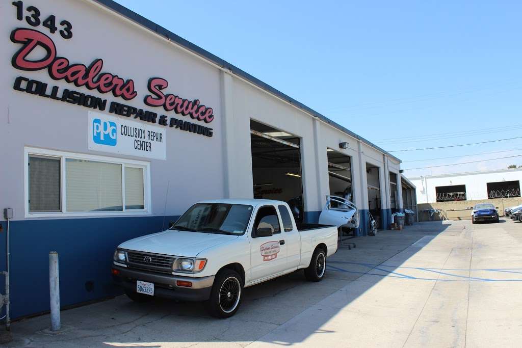 Dealers Service | 1343 E Borchard Ave, Santa Ana, CA 92705 | Phone: (714) 543-8458