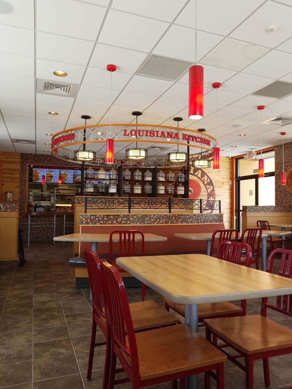 Popeyes Louisiana Kitchen | 8120 North Sam Houston Pkwy W, Houston, TX 77064, USA | Phone: (832) 688-8666