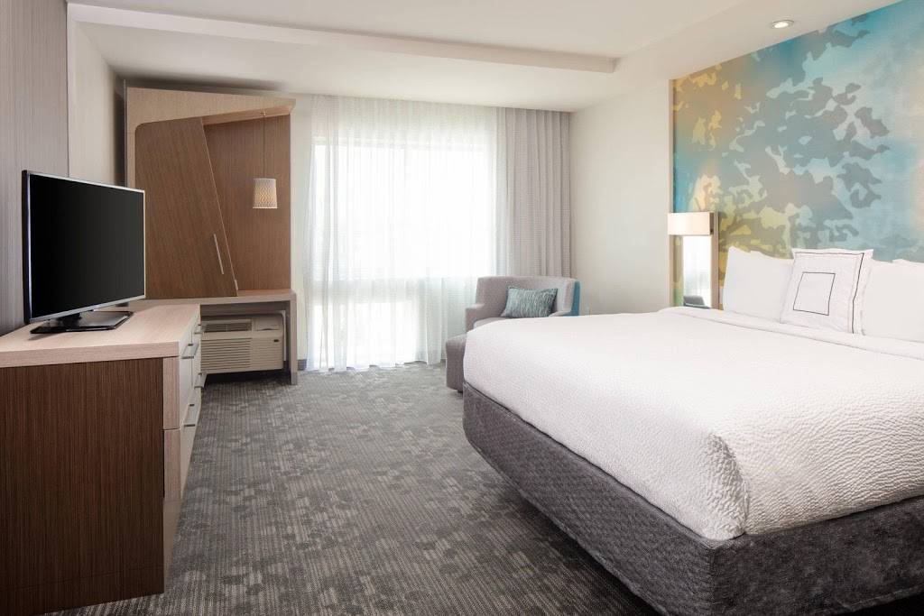 Courtyard by Marriott Omaha Bellevue at Beardmore Event Center | 3730 Raynor Pkwy, Bellevue, NE 68123, USA | Phone: (402) 408-5300