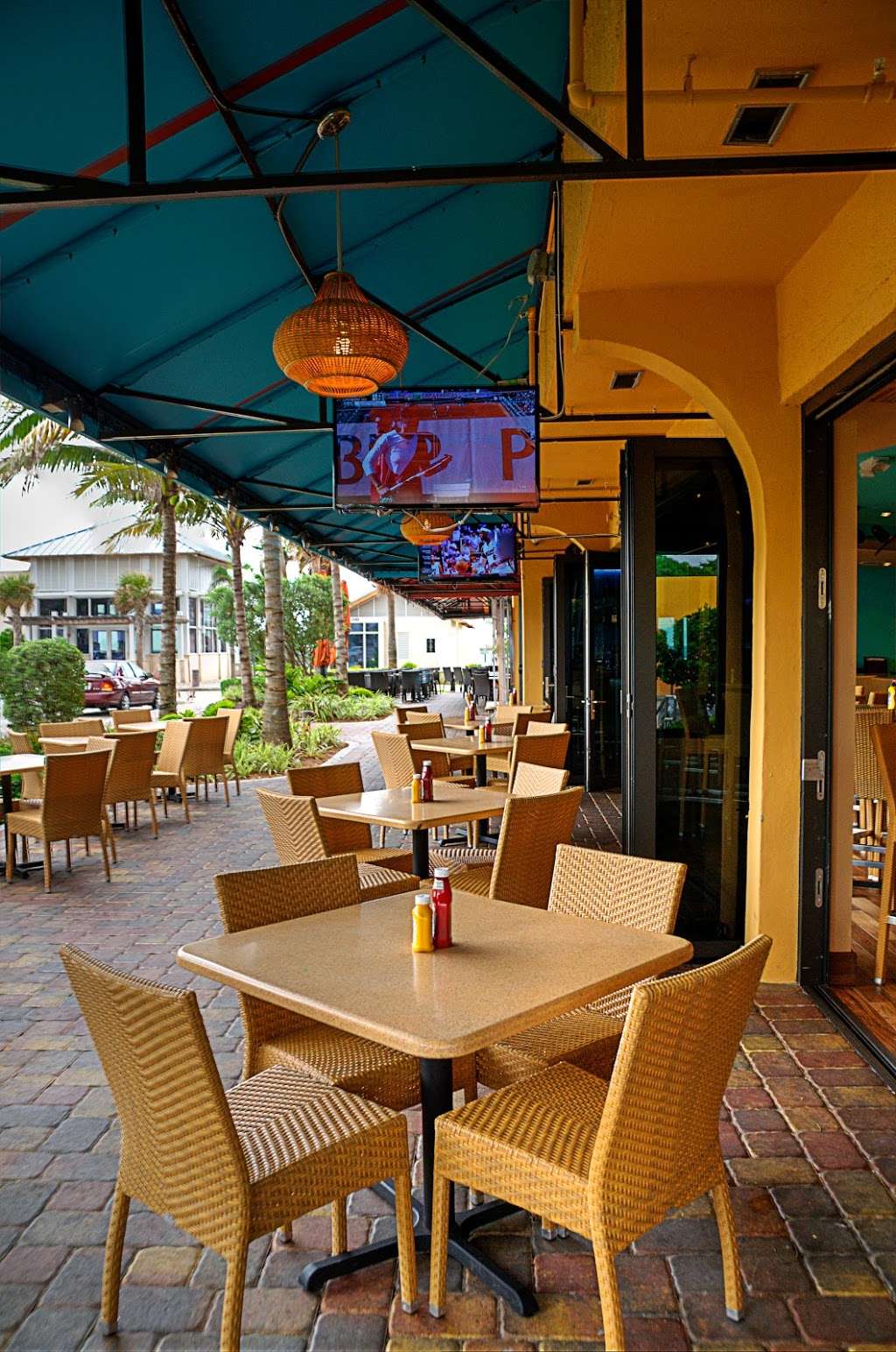 Burger Craze | 2096 NE 2nd St, Deerfield Beach, FL 33441, USA | Phone: (954) 596-5949