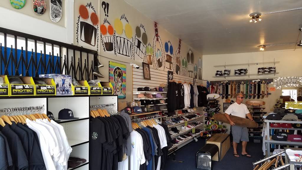 Long Beach Skate Co. | 3142 E 7th St, Long Beach, CA 90804, USA | Phone: (562) 434-5527