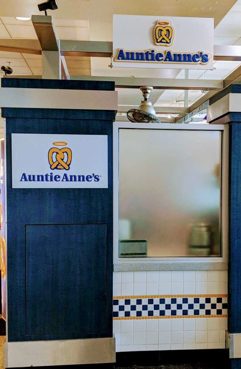 Auntie Annes | Southwest Airlines Term, 1 Airport Dr, Oakland, CA 94621, USA | Phone: (510) 563-3249