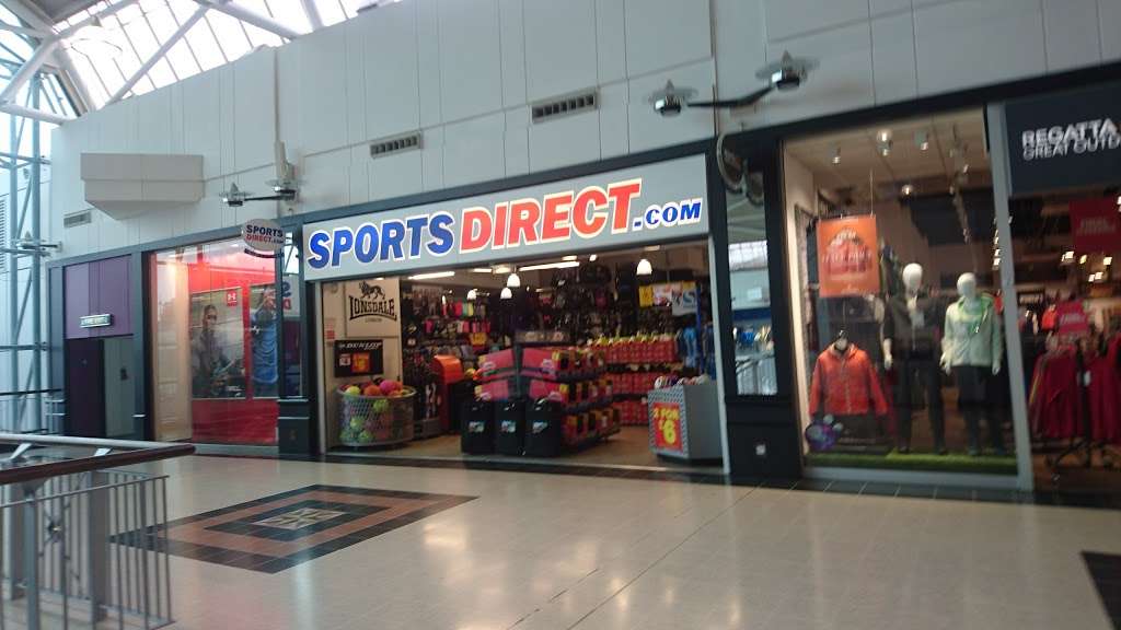 Sports Direct Hatfield | 17, The Galleria, Comet Way, Hatfield AL10 0XS, UK | Phone: 0344 332 5164